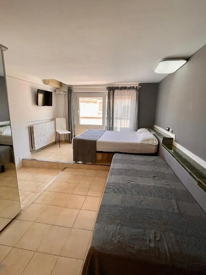 ** Pensión Madison Rooms Sitges España
