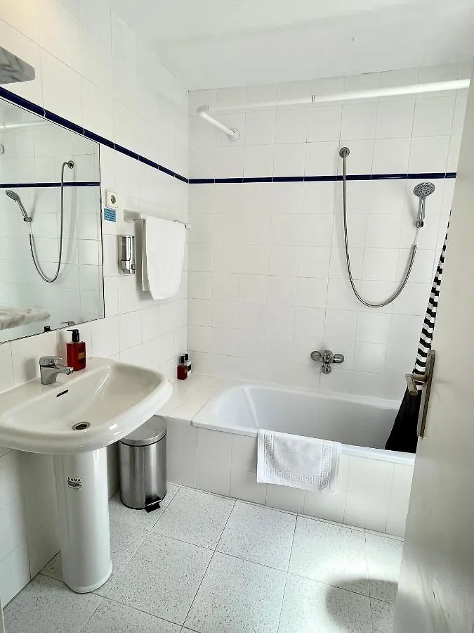 Madison Rooms Sitges Spagna