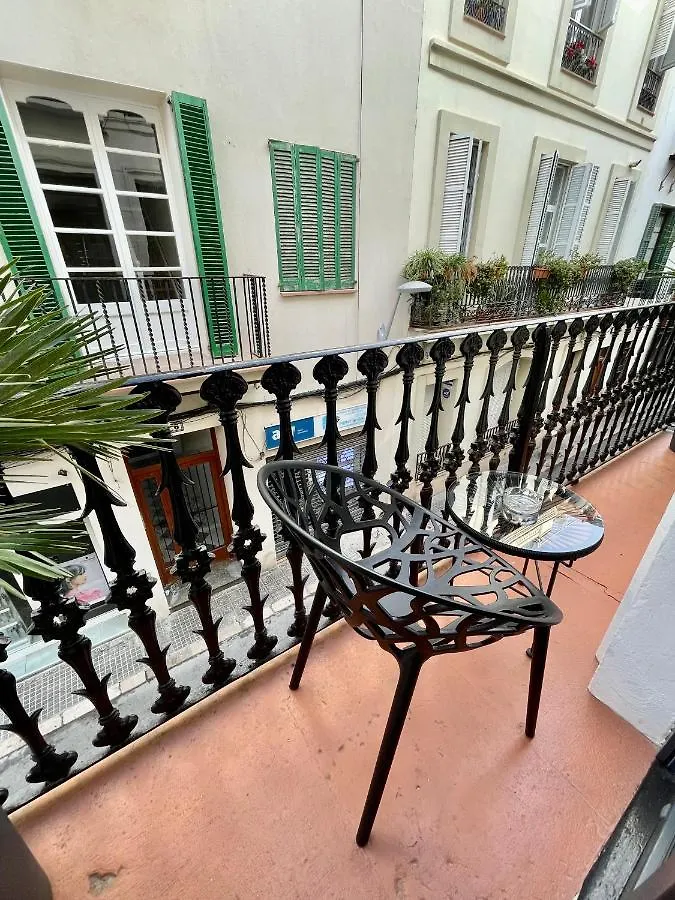 Pensión Madison Rooms Sitges